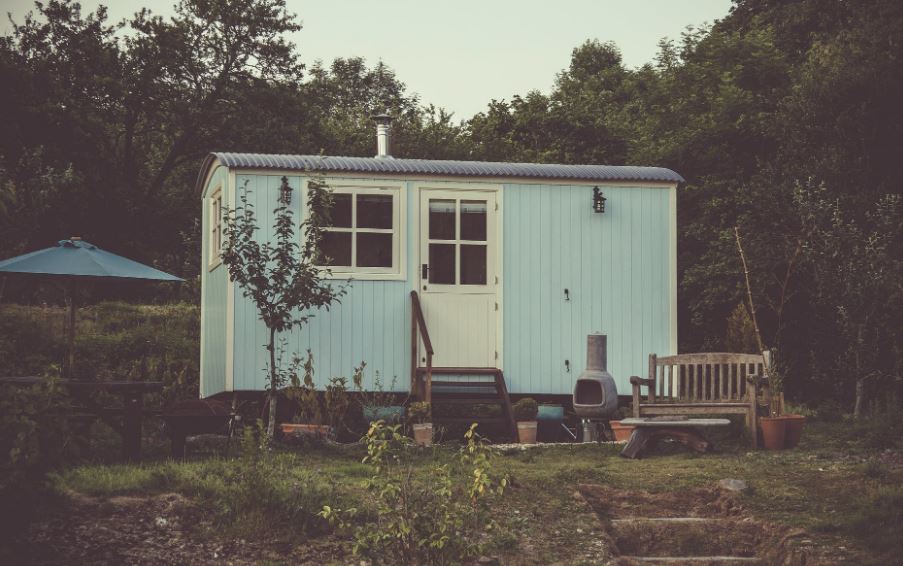 a simple tiny home