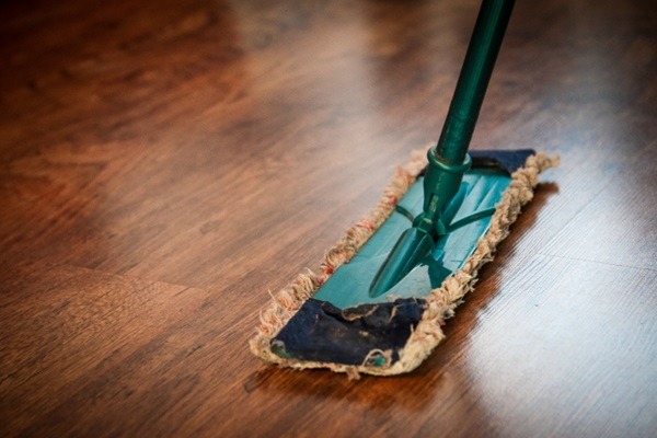 5 Health Benefits of Maintaining a Clean House
